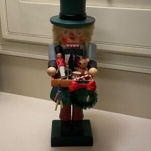 Beautiful Toy Maker Nutcracker!  Mint condition, details phenomenal.  Wonderful
